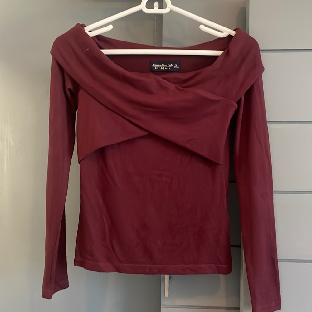 Abercrombie & Fitch maroon off the shoulder sweater